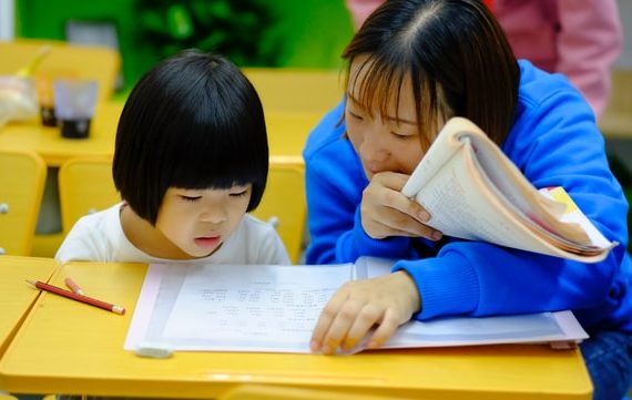 Picture of a tutor and her pupil